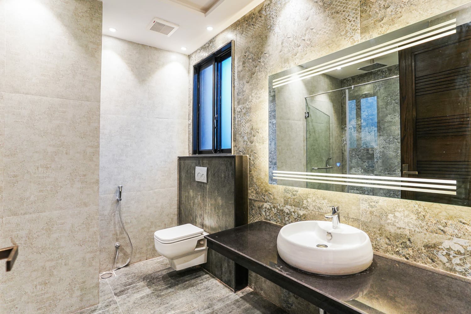 WhatsApp Image 2023-12-20 at 12.58.58 PM (8)